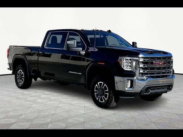 2022 GMC Sierra 2500HD SLE's photo