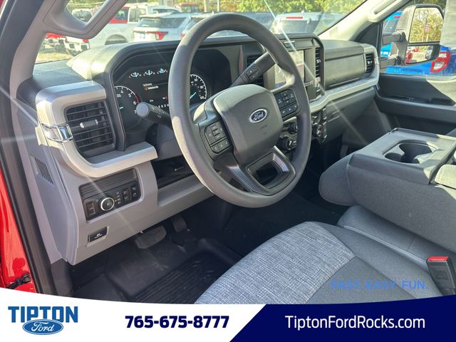 2026 Ford F-350 XLT photo 3