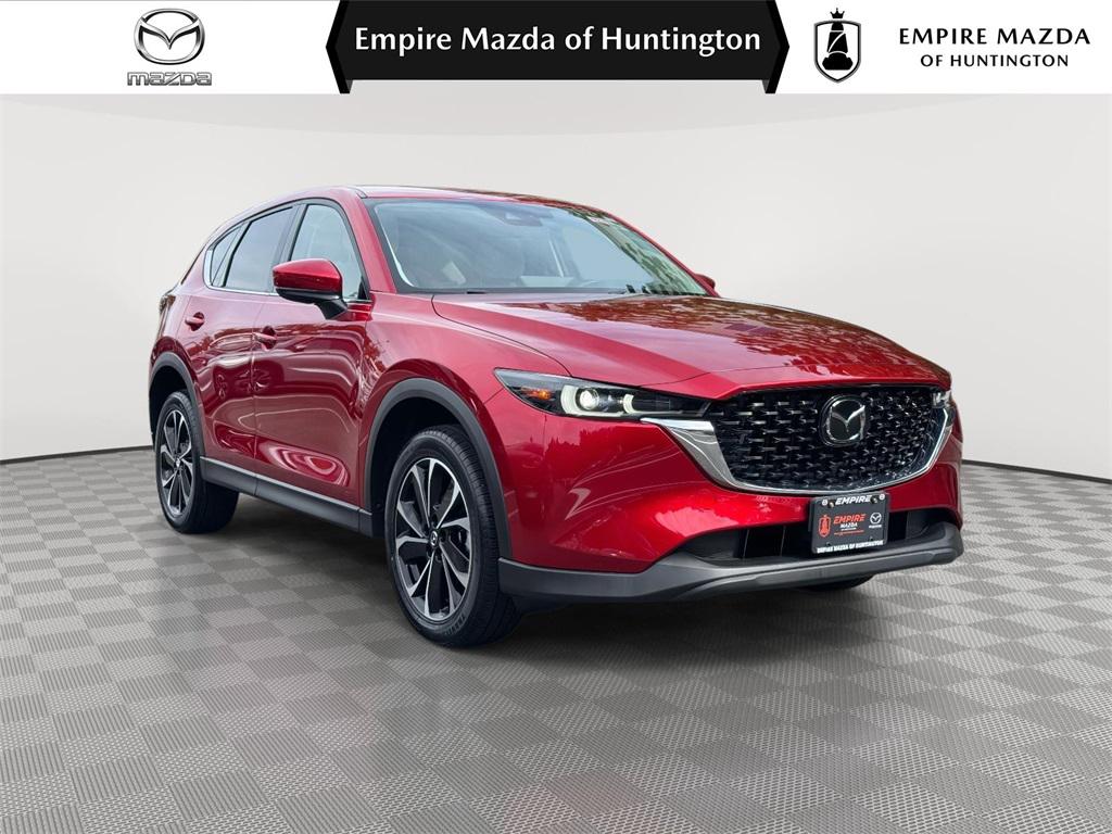 2023 Mazda CX-5 S Premium package's photo