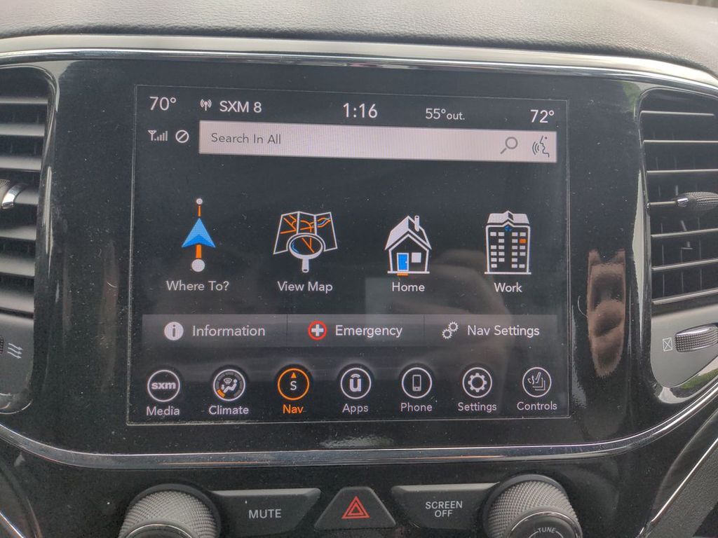 2022 Jeep Cherokee Limited photo 16