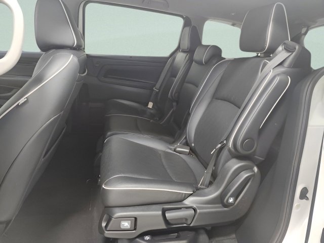 2023 Honda Odyssey Elite photo 16