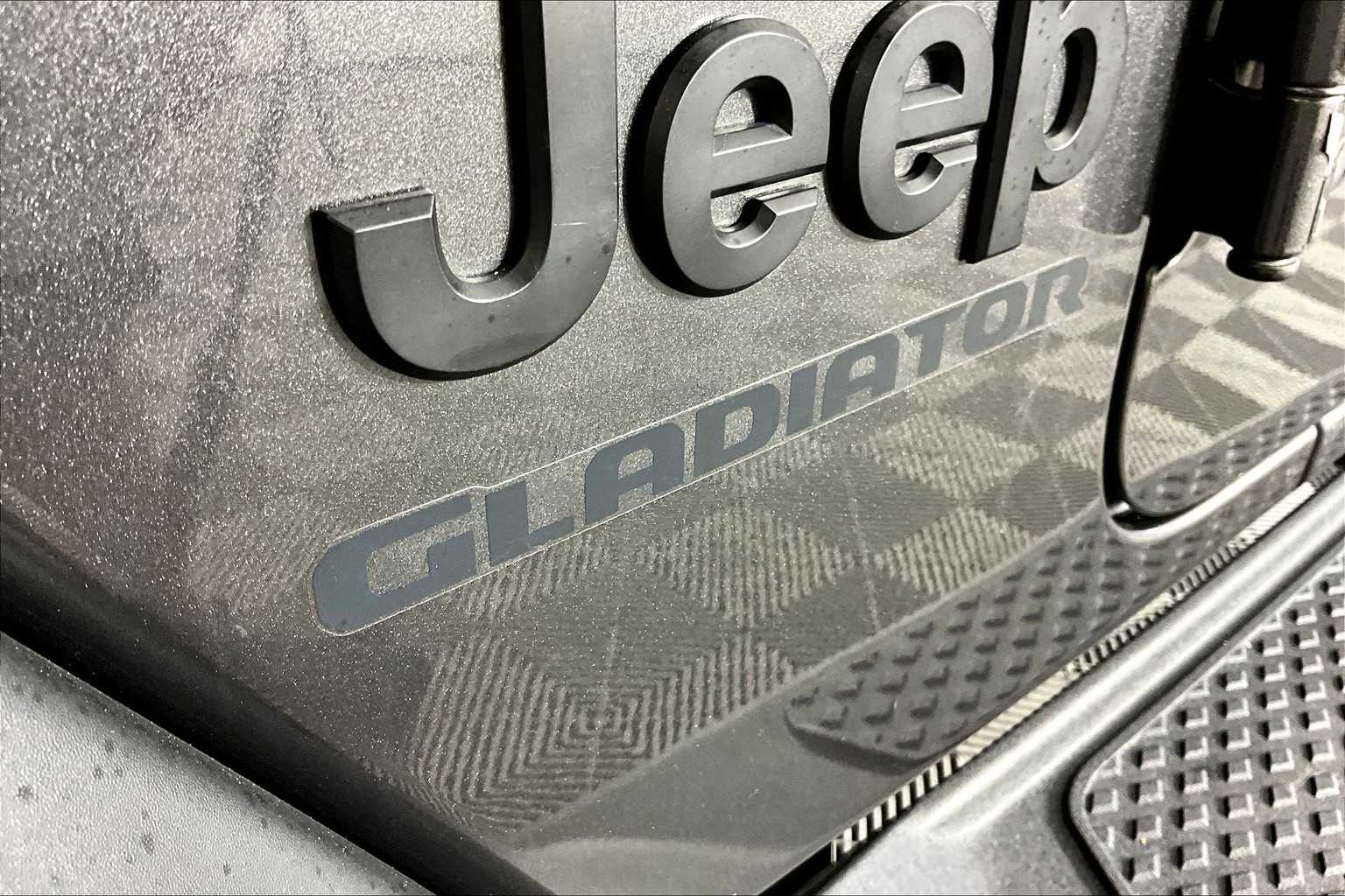2022 Jeep Gladiator Sport photo 26