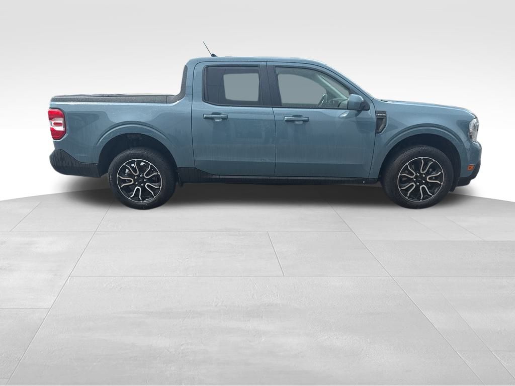 2022 Ford Maverick Lariat photo 11