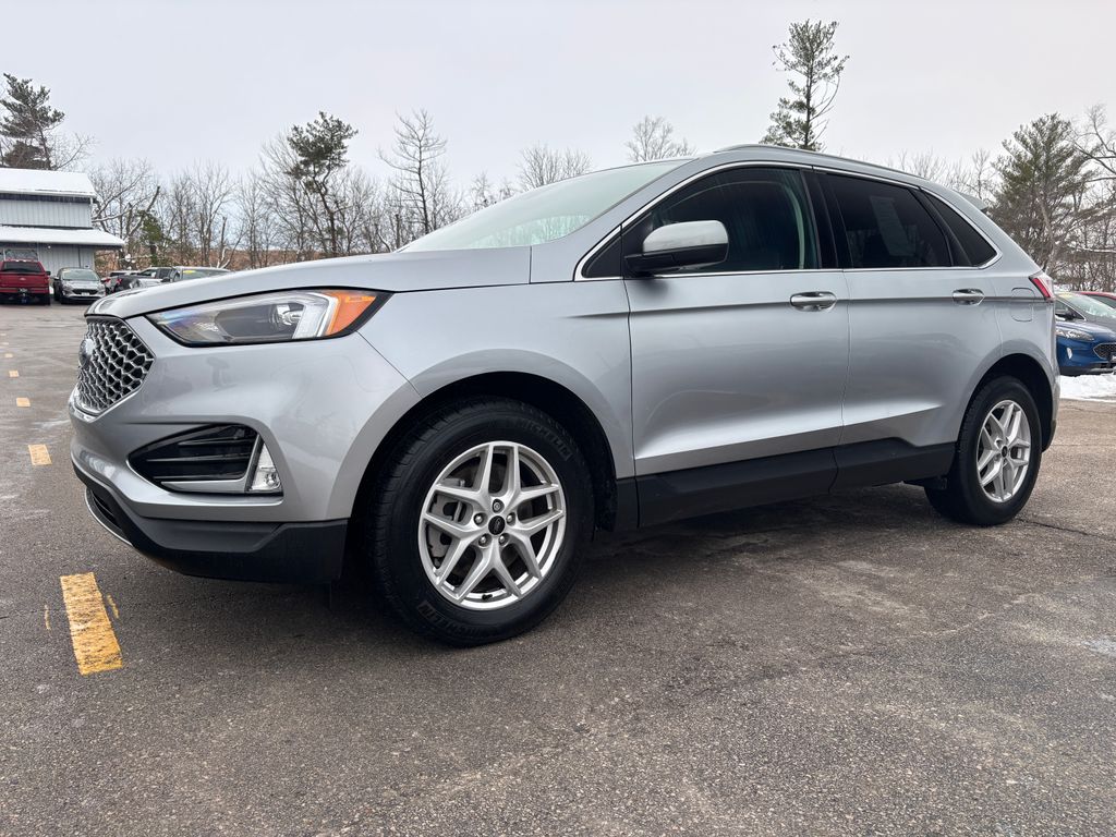 2024 Ford Edge SEL's photo
