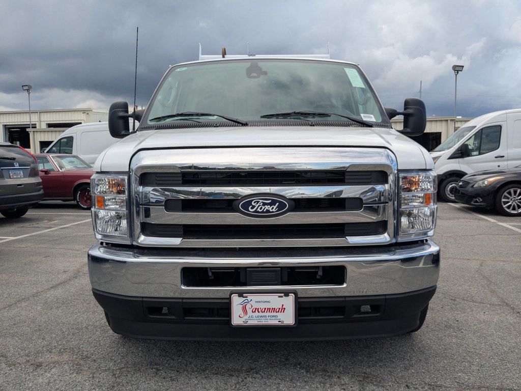 2026 Ford E-350 Base photo 9