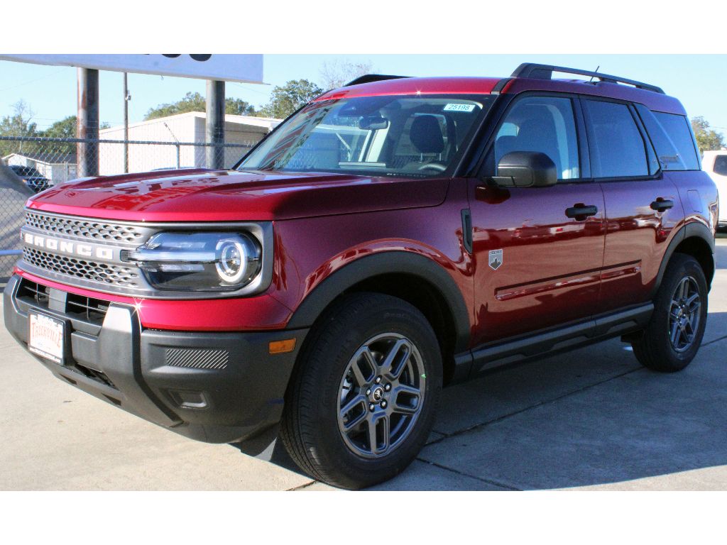 2025 Ford Bronco Sport Big Bend photo 2