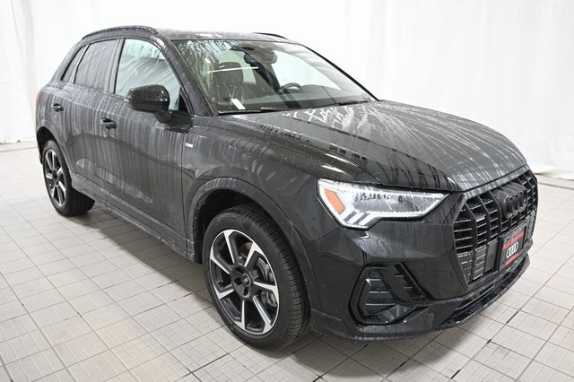 2025 Audi Q3 S line Premium Plus photo 13
