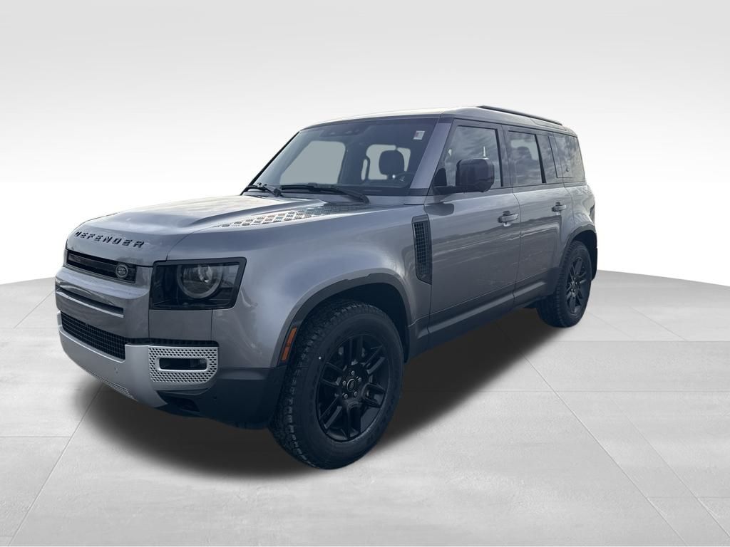 2022 Land Rover Defender SE's photo