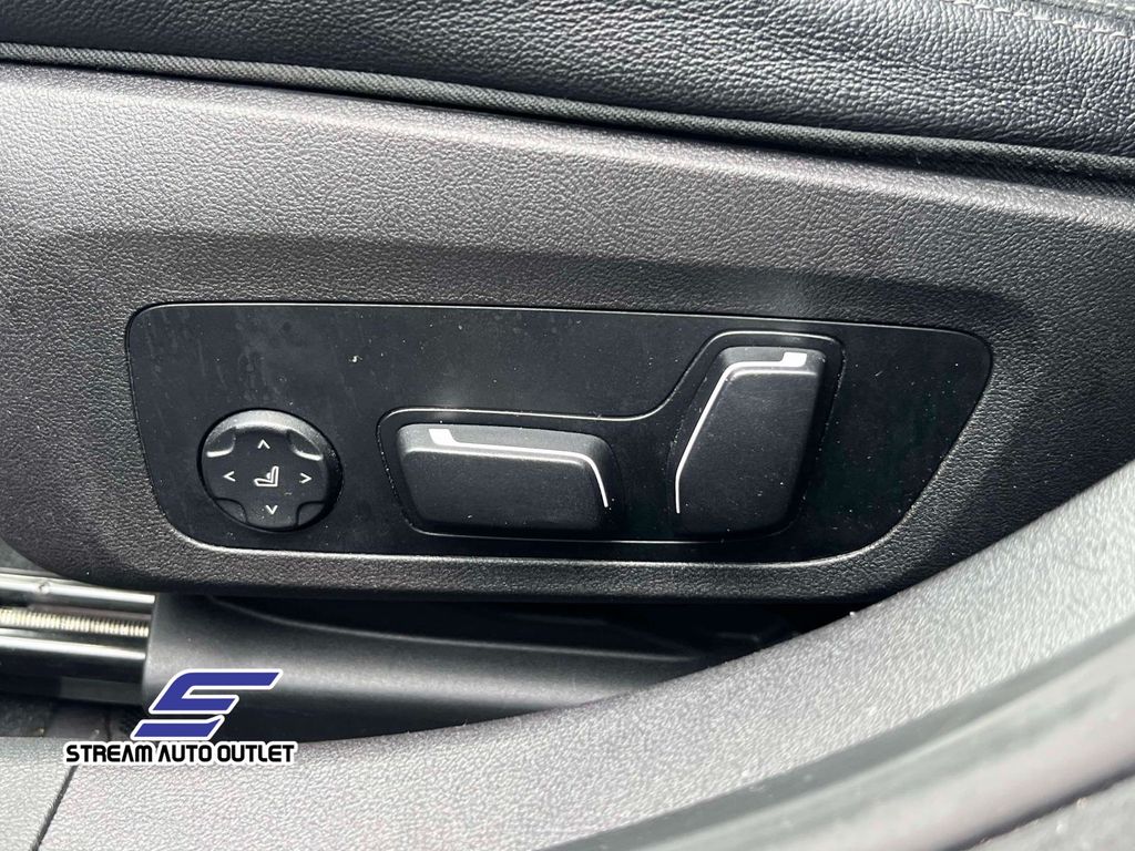 2024 Bmw 330i xDrive photo 17