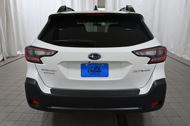 2025 Subaru Outback Premium photo 3