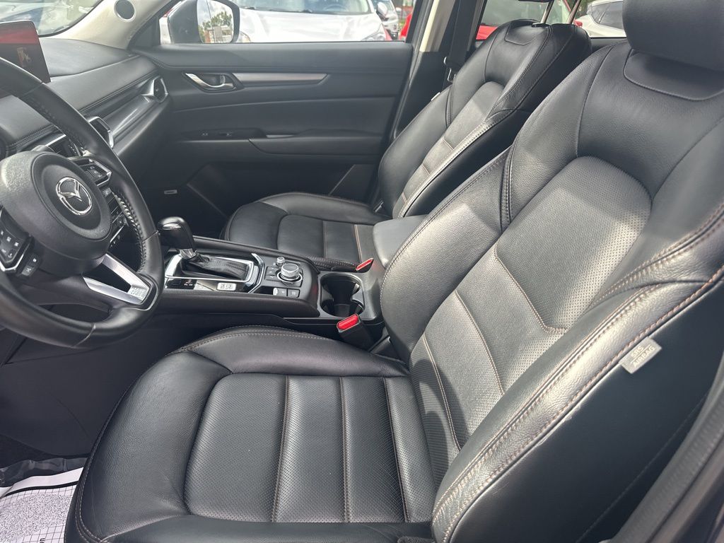 2021 Mazda CX-5 Touring photo 16