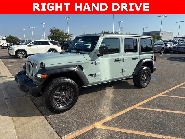 Used 2024 Jeep Wrangler 4-Door Sport RHD with VIN 1C4PJXKN6RW200386 for sale in Shakopee, Minnesota