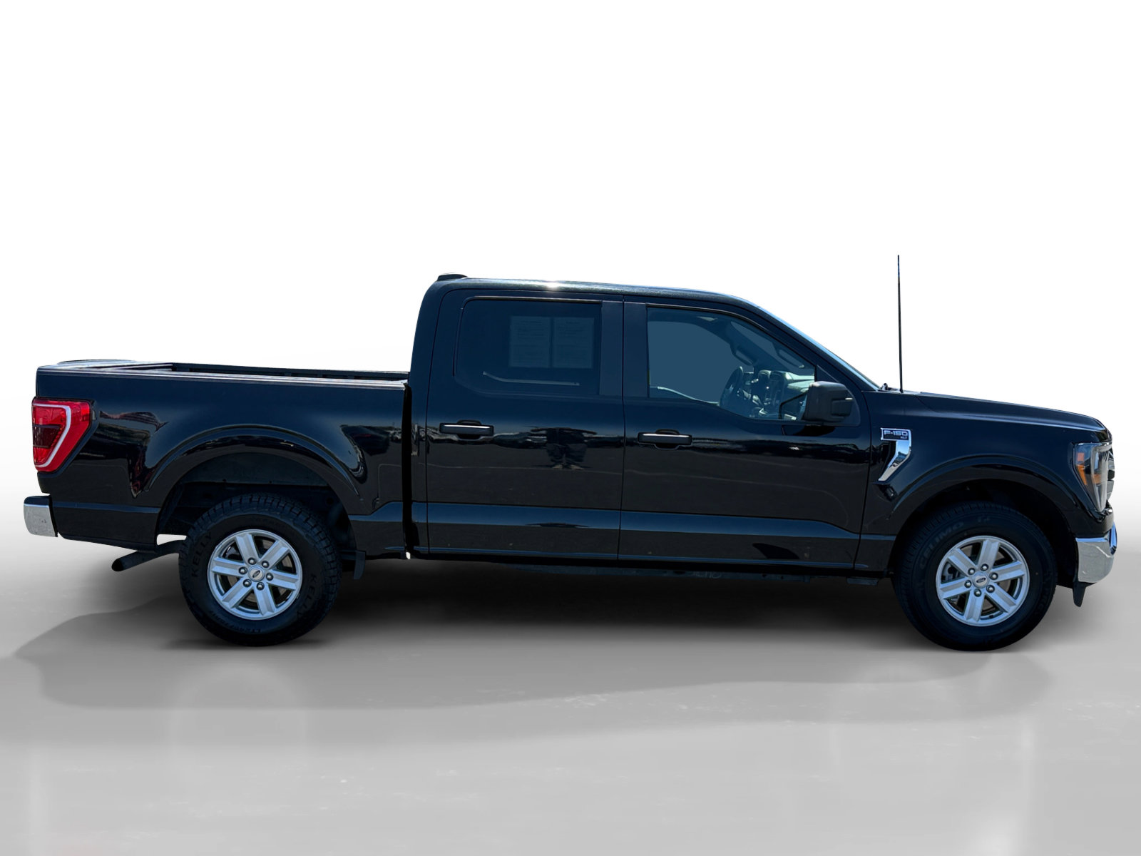 2023 Ford F-150 XLT photo 6