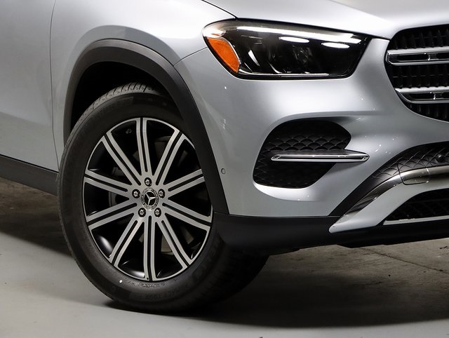 2025 Mercedes Benz GLE 450 4MATIC photo 2