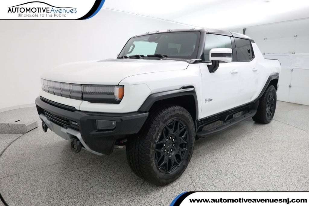 2025 GMC HUMMER EV 2X's photo
