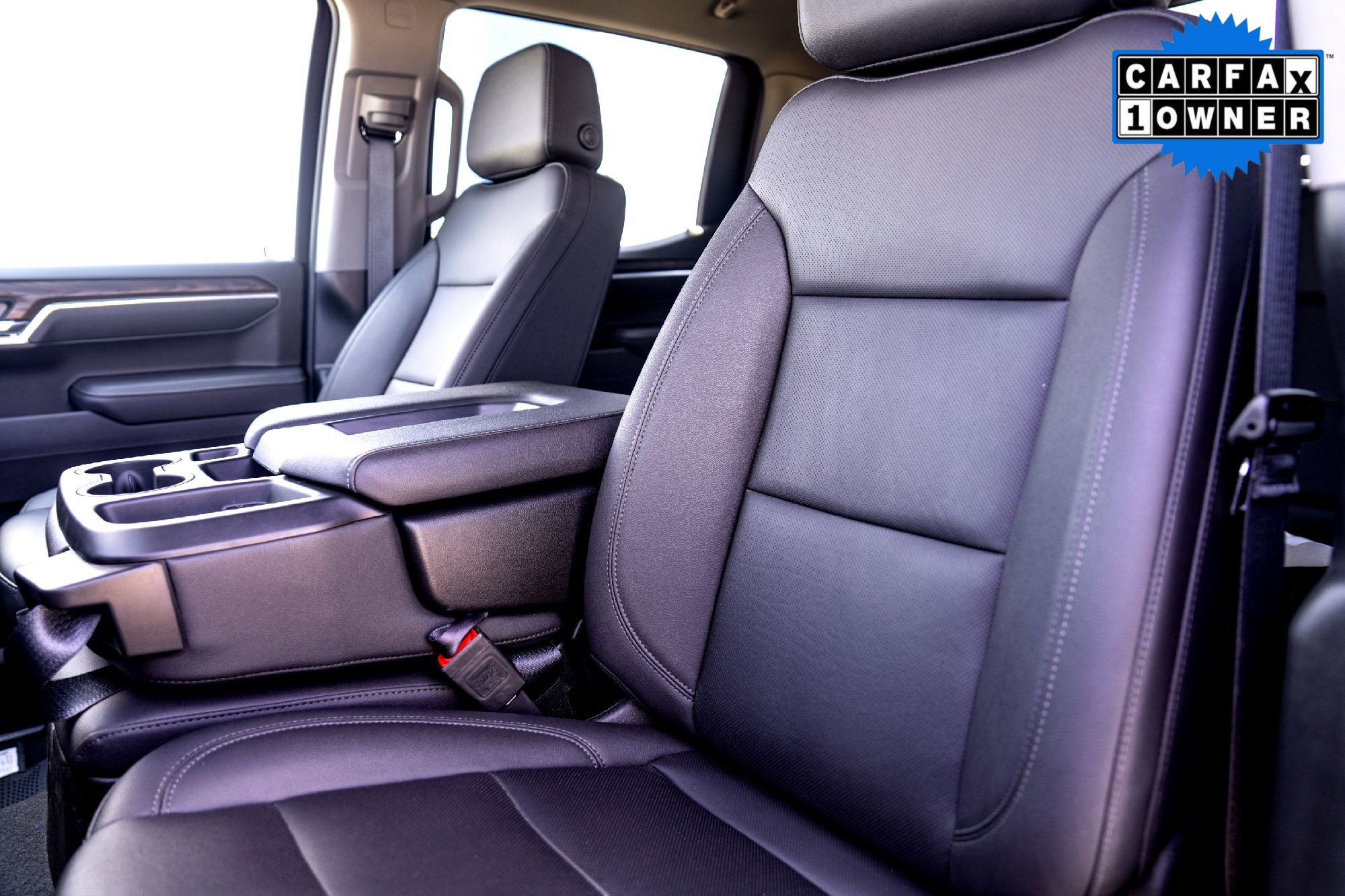 2025 Gmc Sierra 1500 SLT photo 12