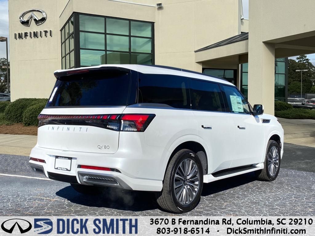 2025 Infiniti QX80 Luxe photo 3