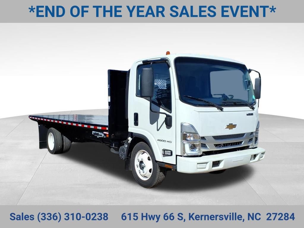 2025 Chevrolet Low Cab Forward Base's photo