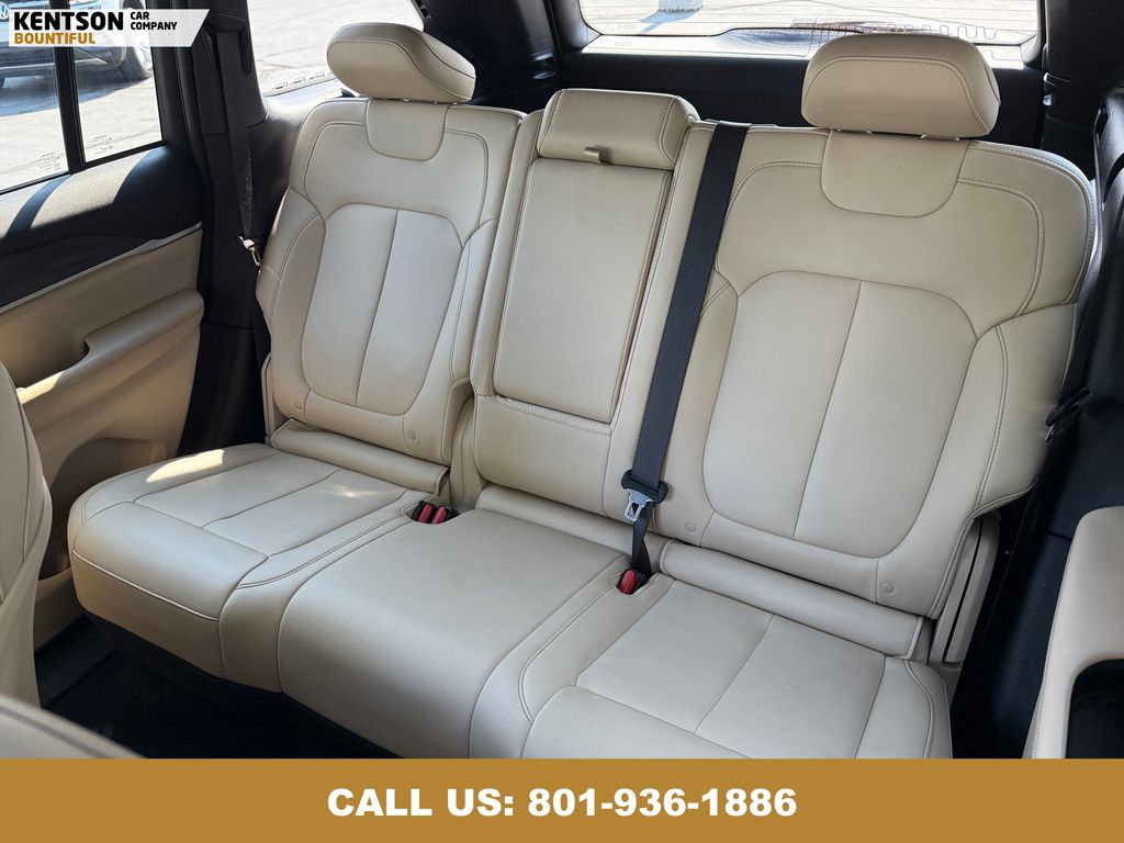 2024 Jeep Grand Cherokee Limited photo 30