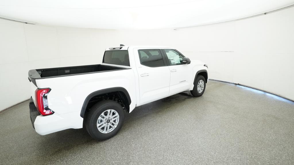 2026 Toyota Tundra SR5 CrewMax photo 20
