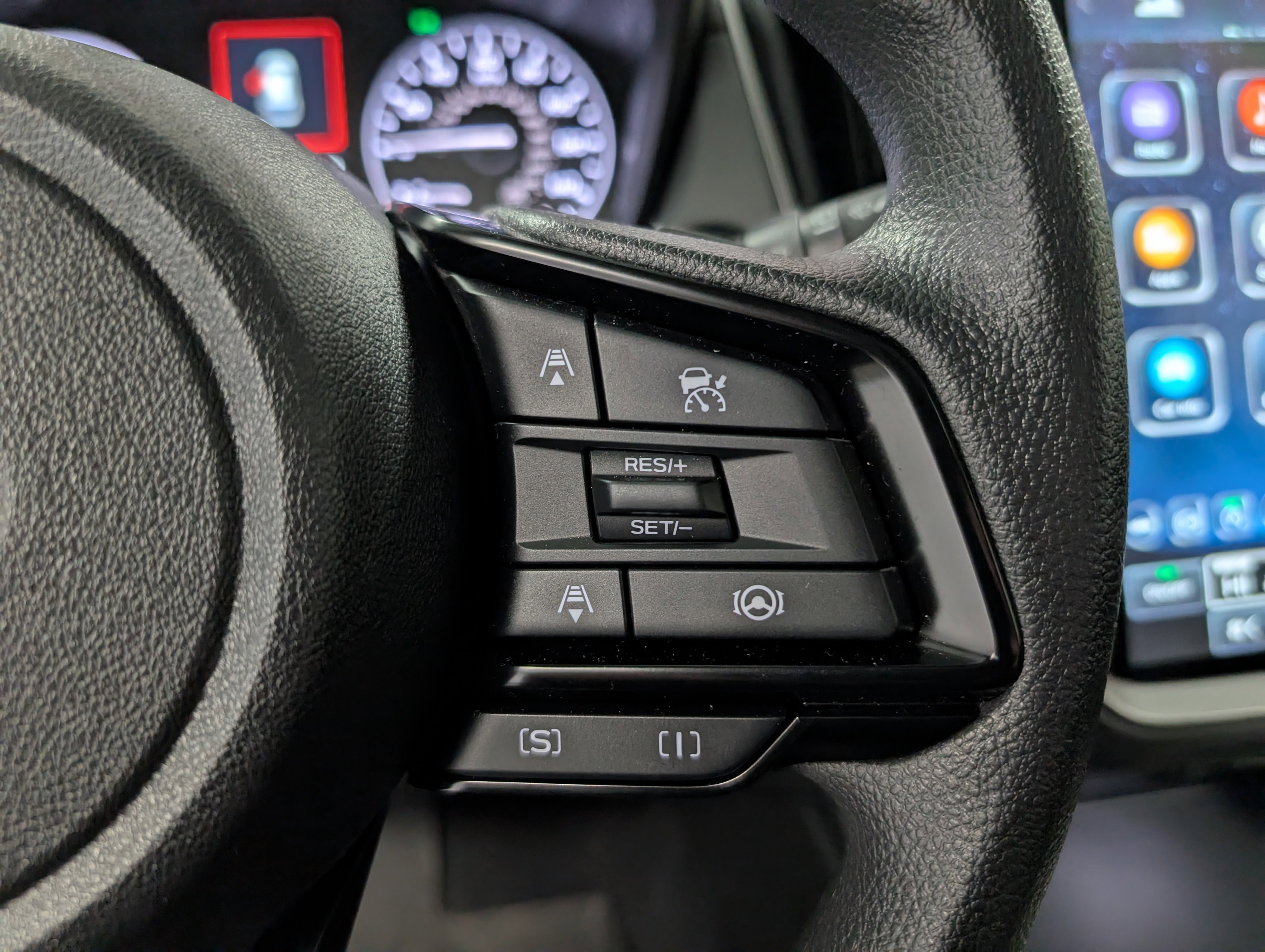 2025 Subaru Crosstrek Premium photo 8