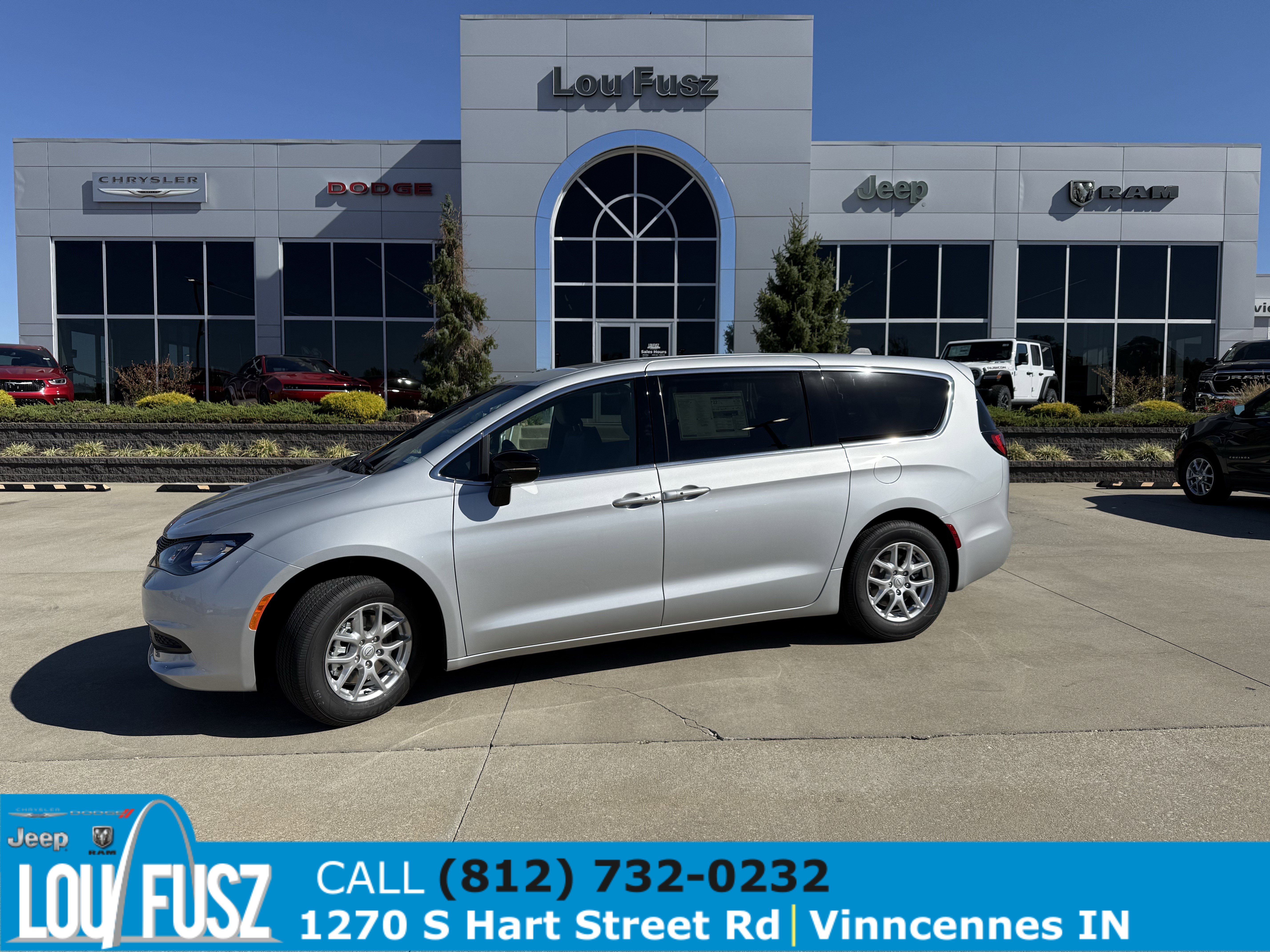 2026 Chrysler Voyager LX's photo