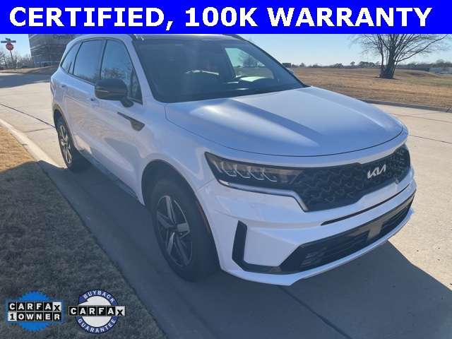 2022 Kia Sorento EX's photo