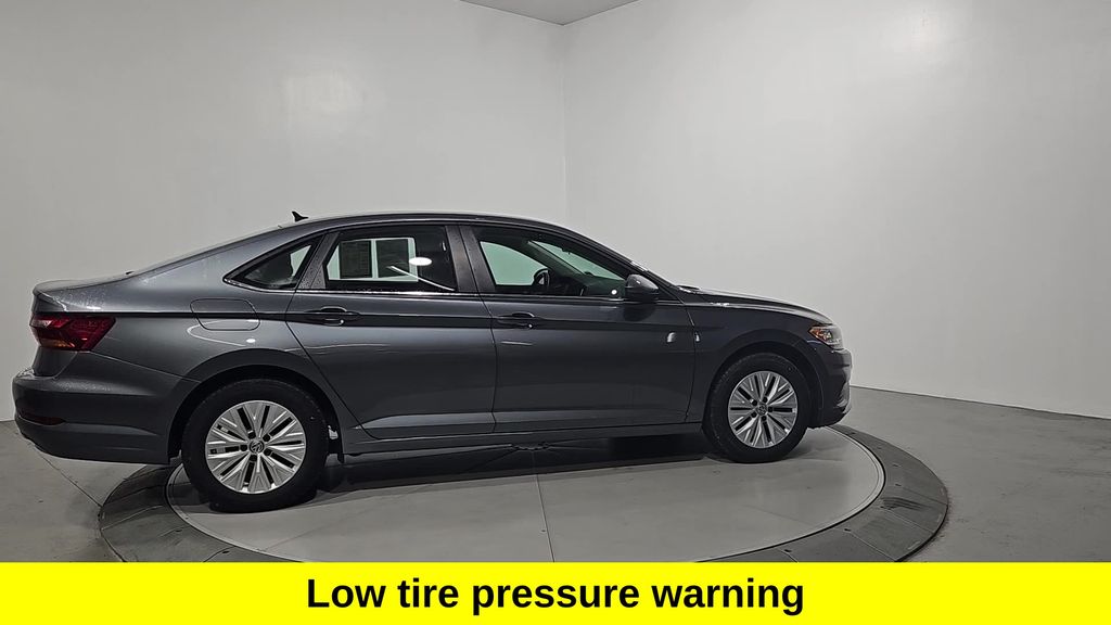 2019 Volkswagen Jetta 1.4T SE photo 5