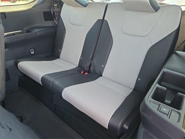 2025 Lexus TX 500h F SPORT Performance Premium photo 12
