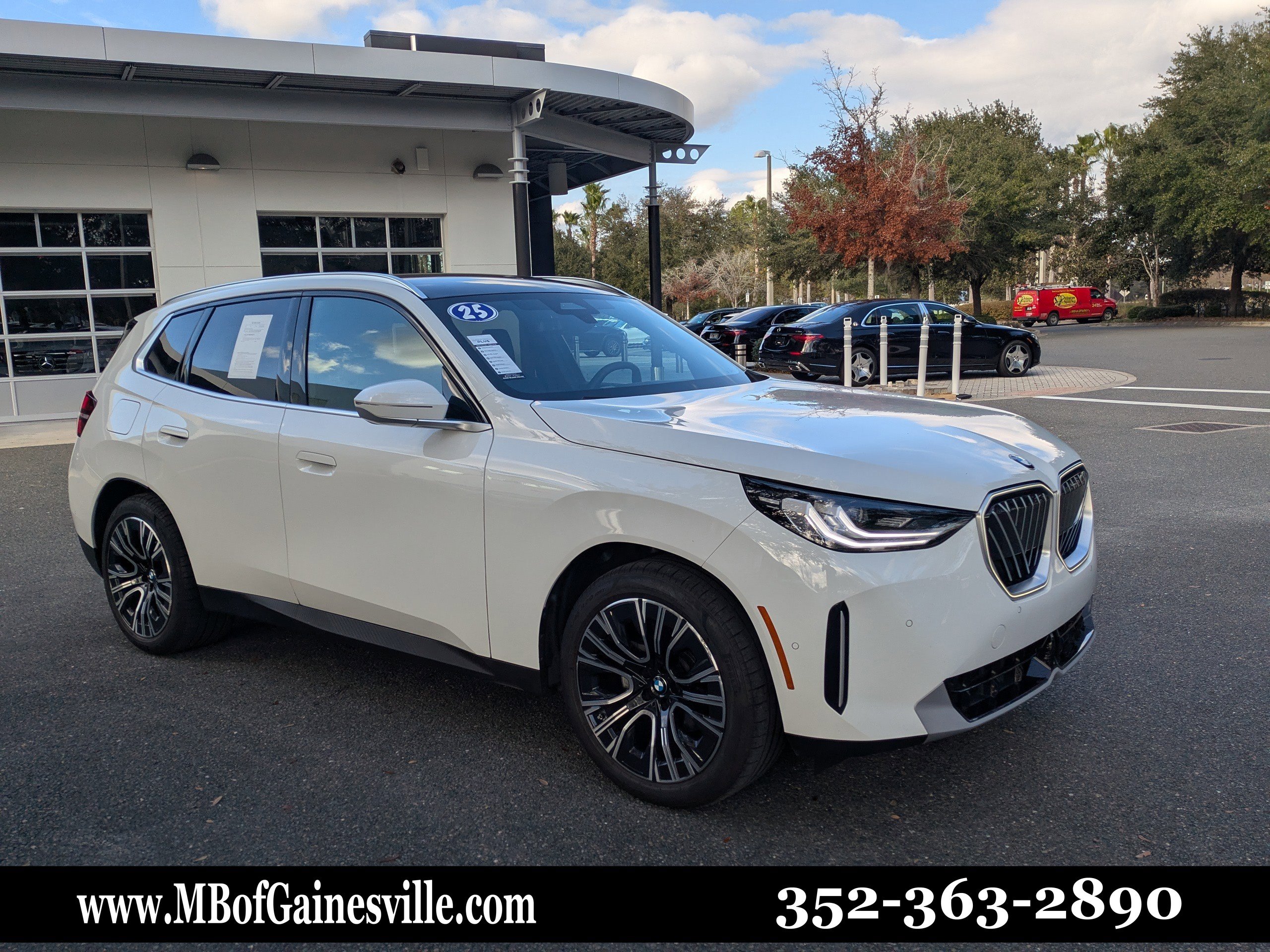 2025 BMW X3 30's photo