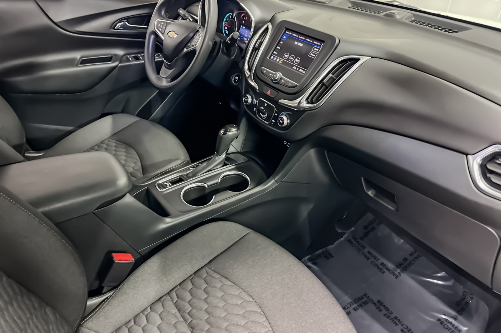 2021 Chevrolet Equinox LT photo 12
