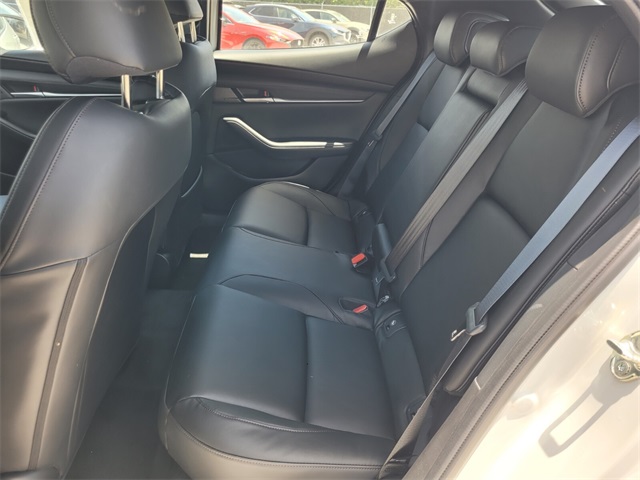 2025 Mazda Mazda3 Hatchback 2.5 Select Sport photo 4