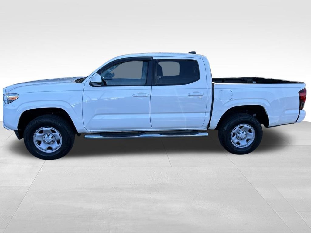 2022 Toyota Tacoma SR photo 2