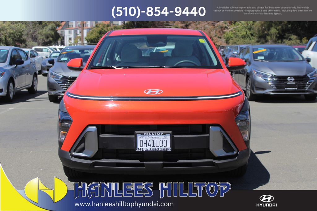 2024 Hyundai Kona SE photo 3