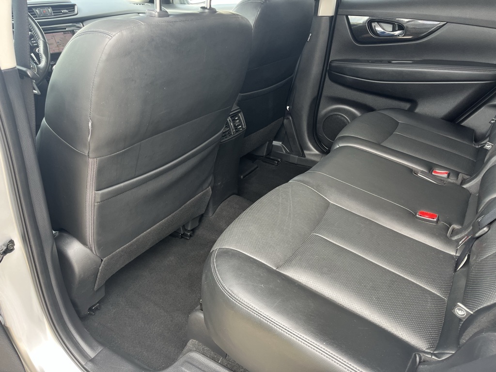 2018 Nissan Rogue SL photo 10