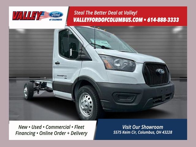 2025 Ford Transit Chassis Cab Base's photo