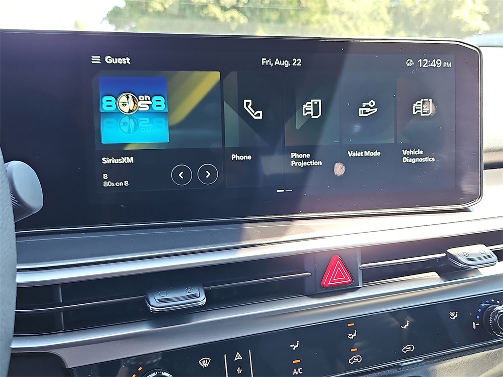 2025 Kia Sorento LX photo 14