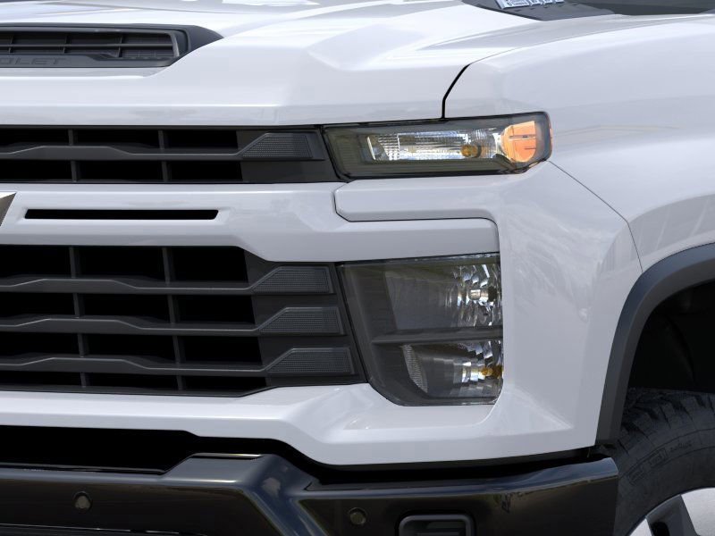 2026 Chevrolet Silverado Custom photo 9
