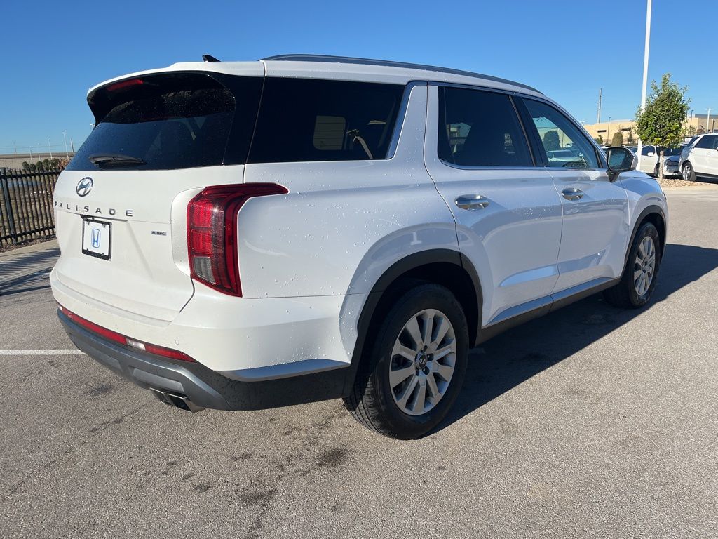 2025 Hyundai Palisade SEL photo 4