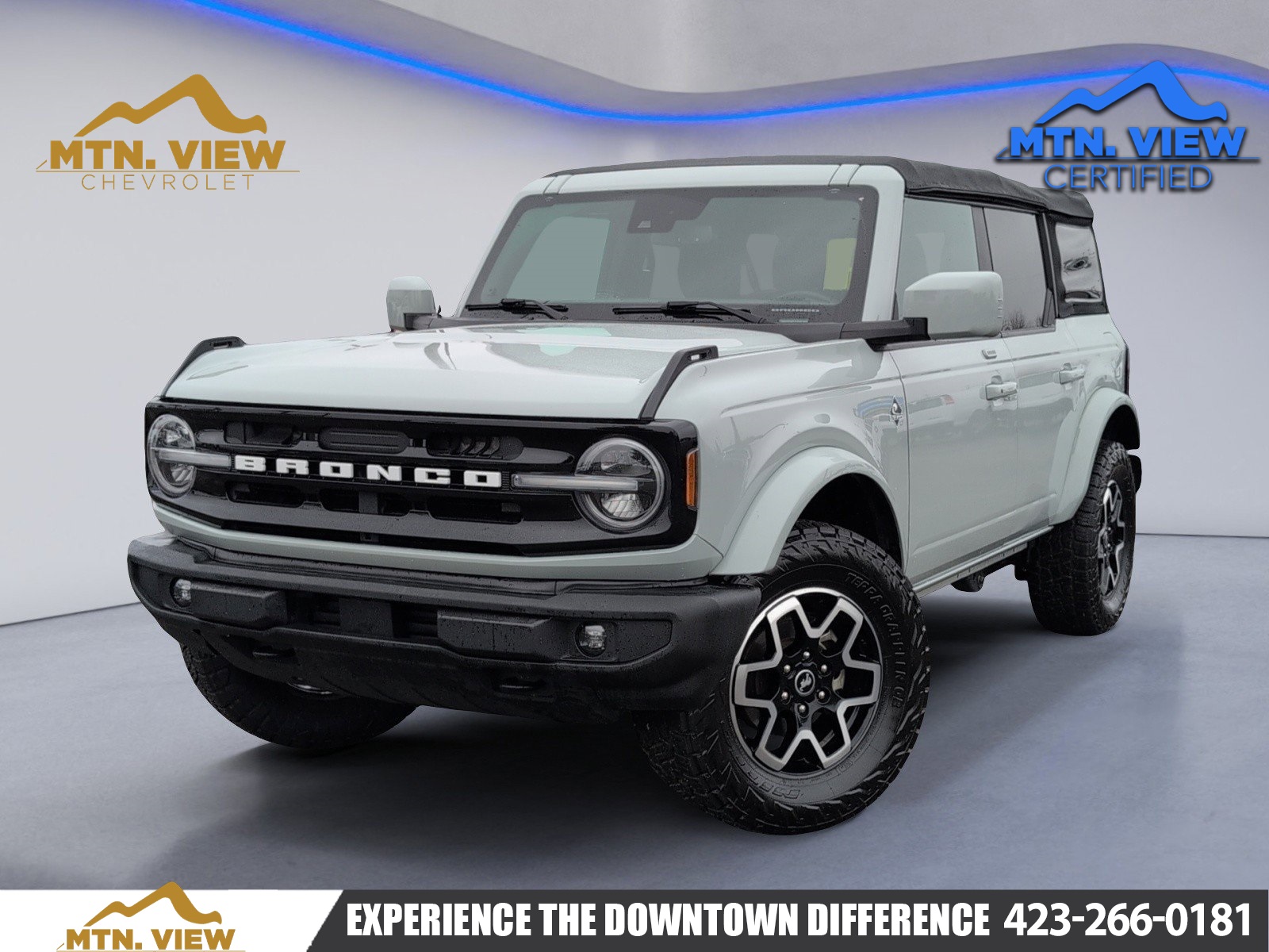 2022 Ford Bronco Outer Banks's photo