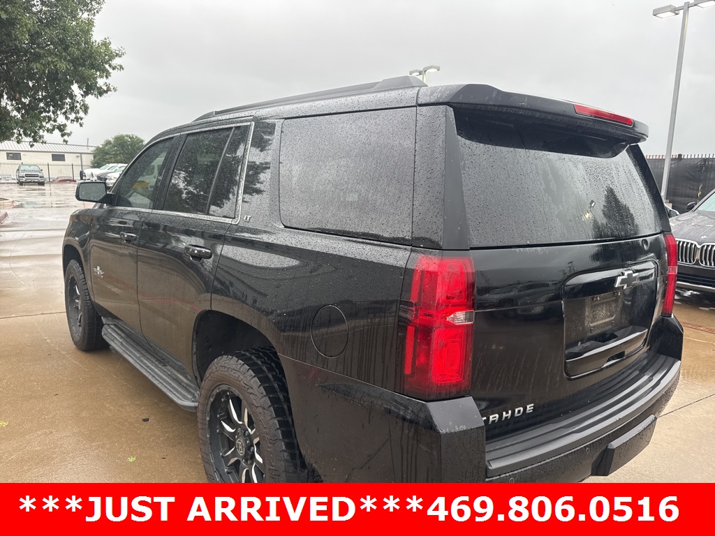2016 Chevrolet Tahoe LT photo 3