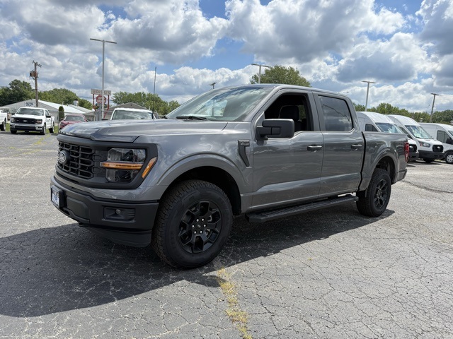 2025 Ford F-150 STX photo 3