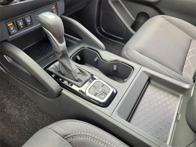 2026 Nissan Frontier Crew Cab SV photo 16