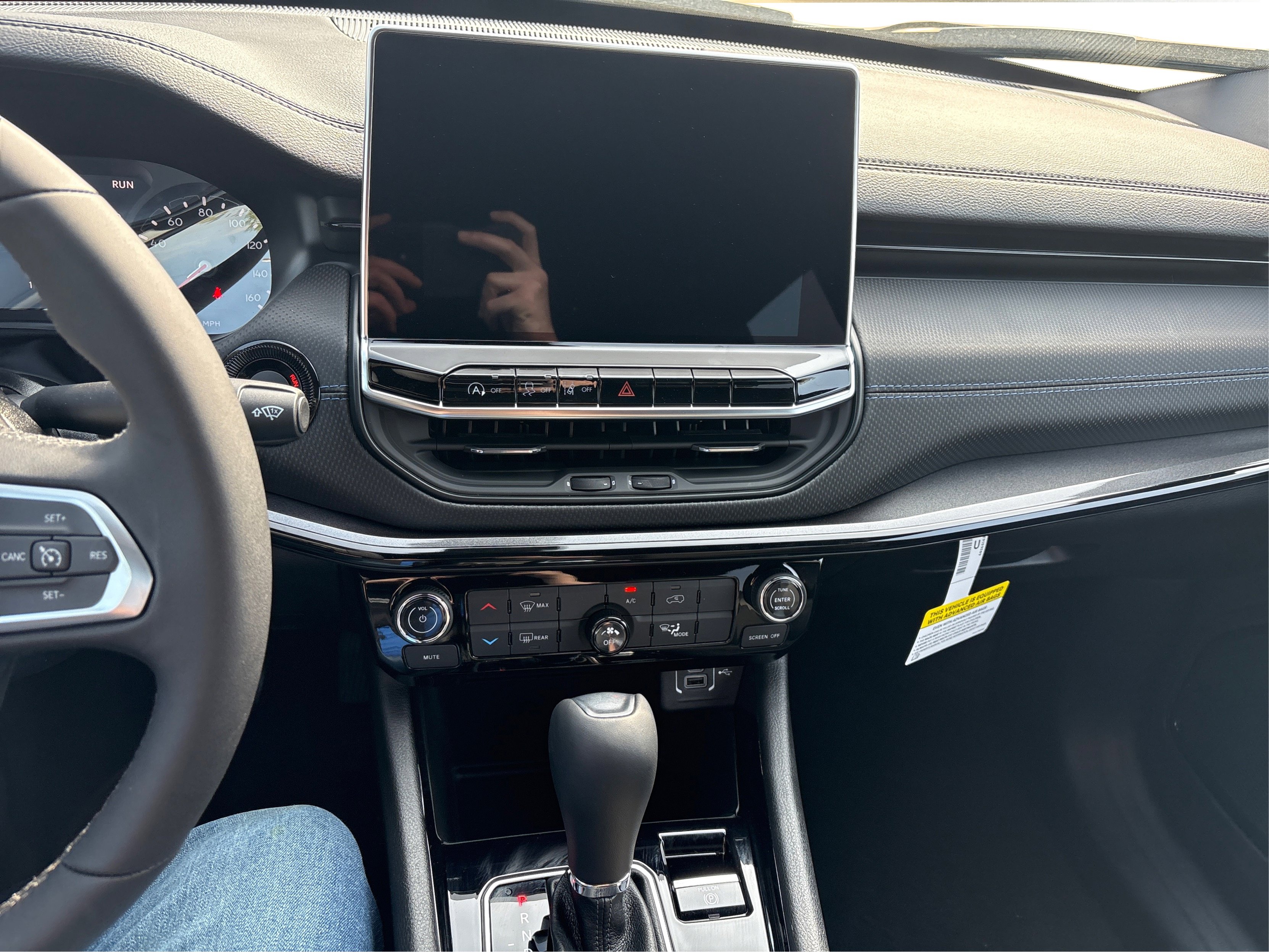 2025 Jeep Compass Latitude photo 14