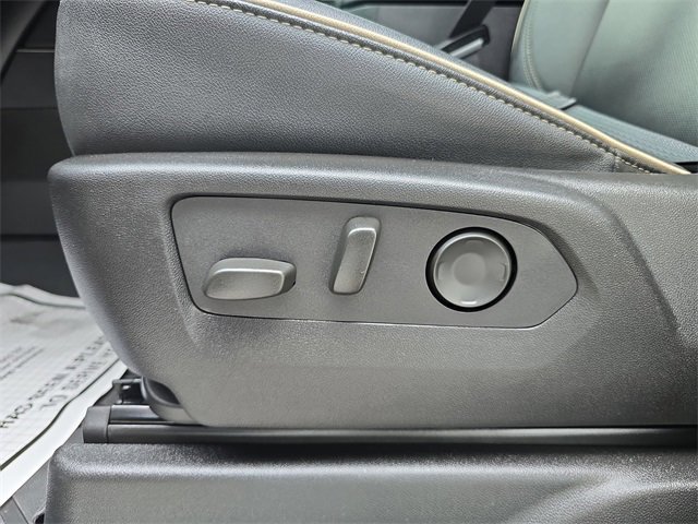2024 Chevrolet Tahoe Premier photo 17