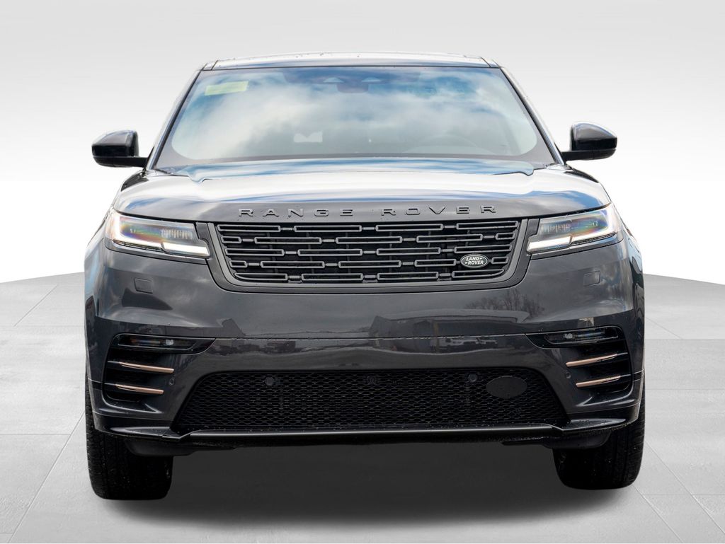 2025 Land Rover Range Rover Velar SE photo 2
