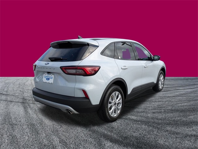 2026 Ford Escape Active photo 3