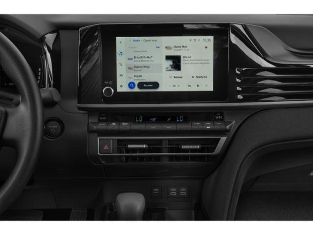 2025 Toyota Camry LE photo 9
