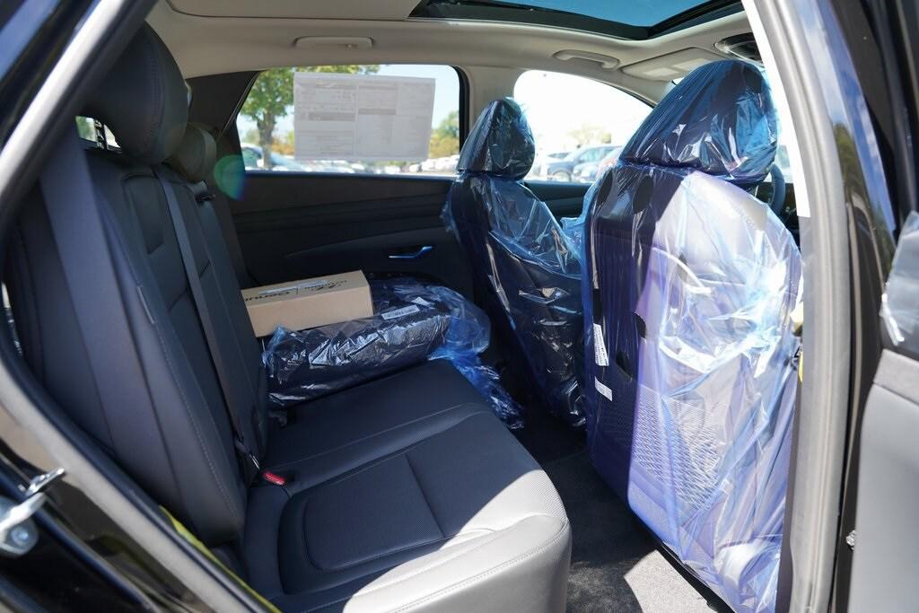 2025 Hyundai Tucson Hybrid Limited photo 11