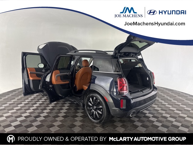 2023 Mini Countryman ALL4 SE photo 13